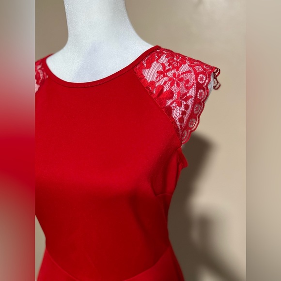 Forever 21 Back Lace Skater dress|Size:Small| Color:Red|Mini - Picture 4 of 6